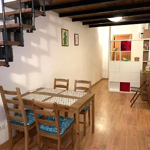  Apartment Casa Trevi